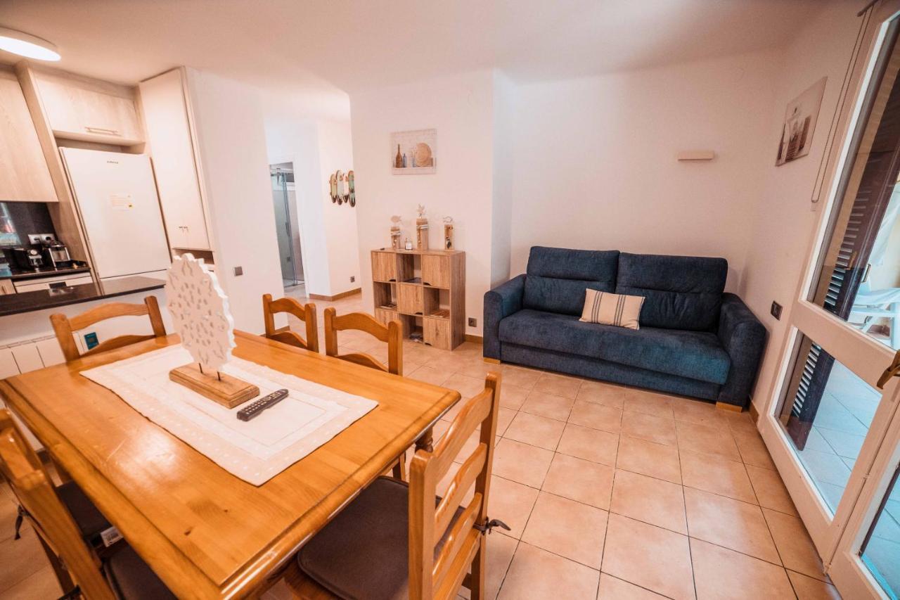 Apartamento Reformado A 2 Minutos De La Playa En Calella! Калелья-де-Палафружель Экстерьер фото